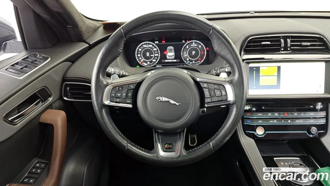 Jaguar F-PACE id 2140341 из Кореи 4