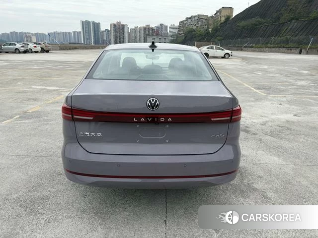 Volkswagen Lavida 2026 Фиолетовый из Китая, фото 4