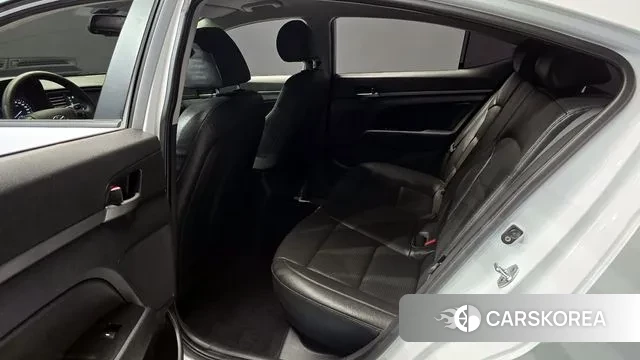 Hyundai Avante AD 2018 Белый из Кореи, фото 4