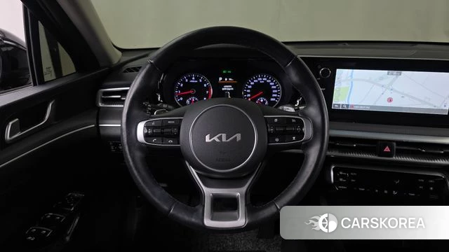 Kia K5 3rd generation 2022 Черный из Кореи, фото 3