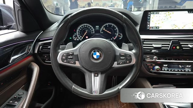 BMW 5 Series (G30) 2018 Серый из Кореи, фото 4