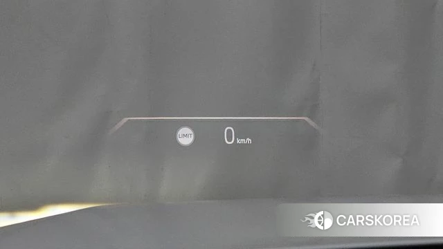 BMW 5 Series (G60) 2025 Белый из Кореи, фото 4