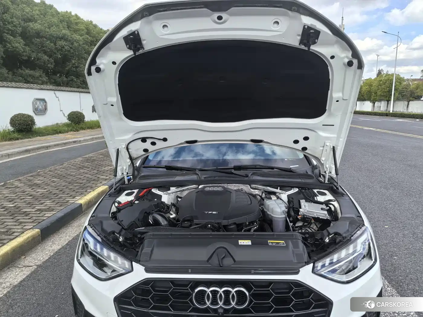 Audi A4L 2022 Белый из Китая, фото 4