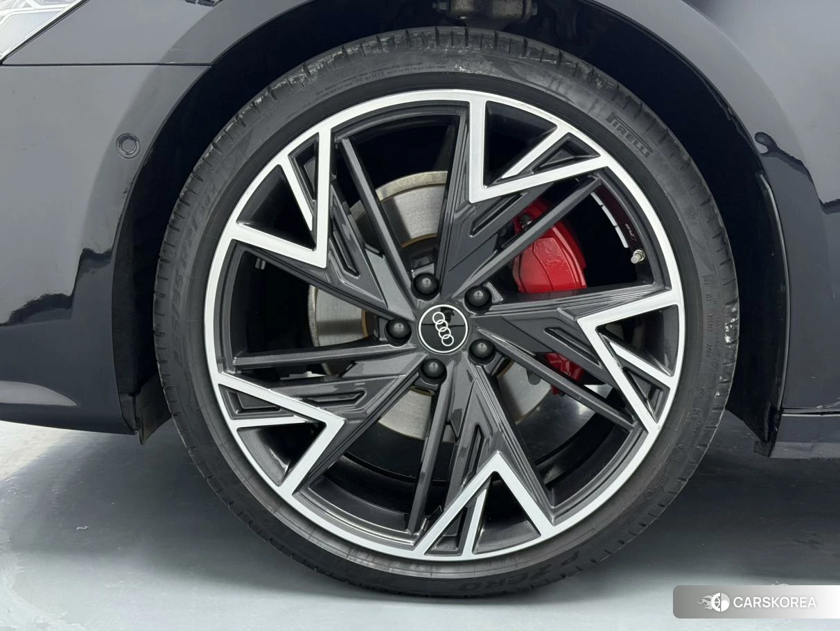 Audi A7L 2024 Черный из Китая, фото 4