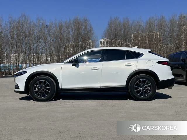 Mazda CX-4 2022 Белый из Китая, фото 4