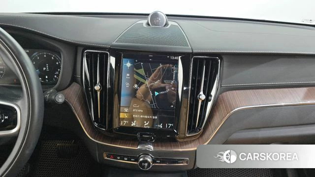 Volvo XC60 second Generation 2021 Черный из Кореи, фото 4