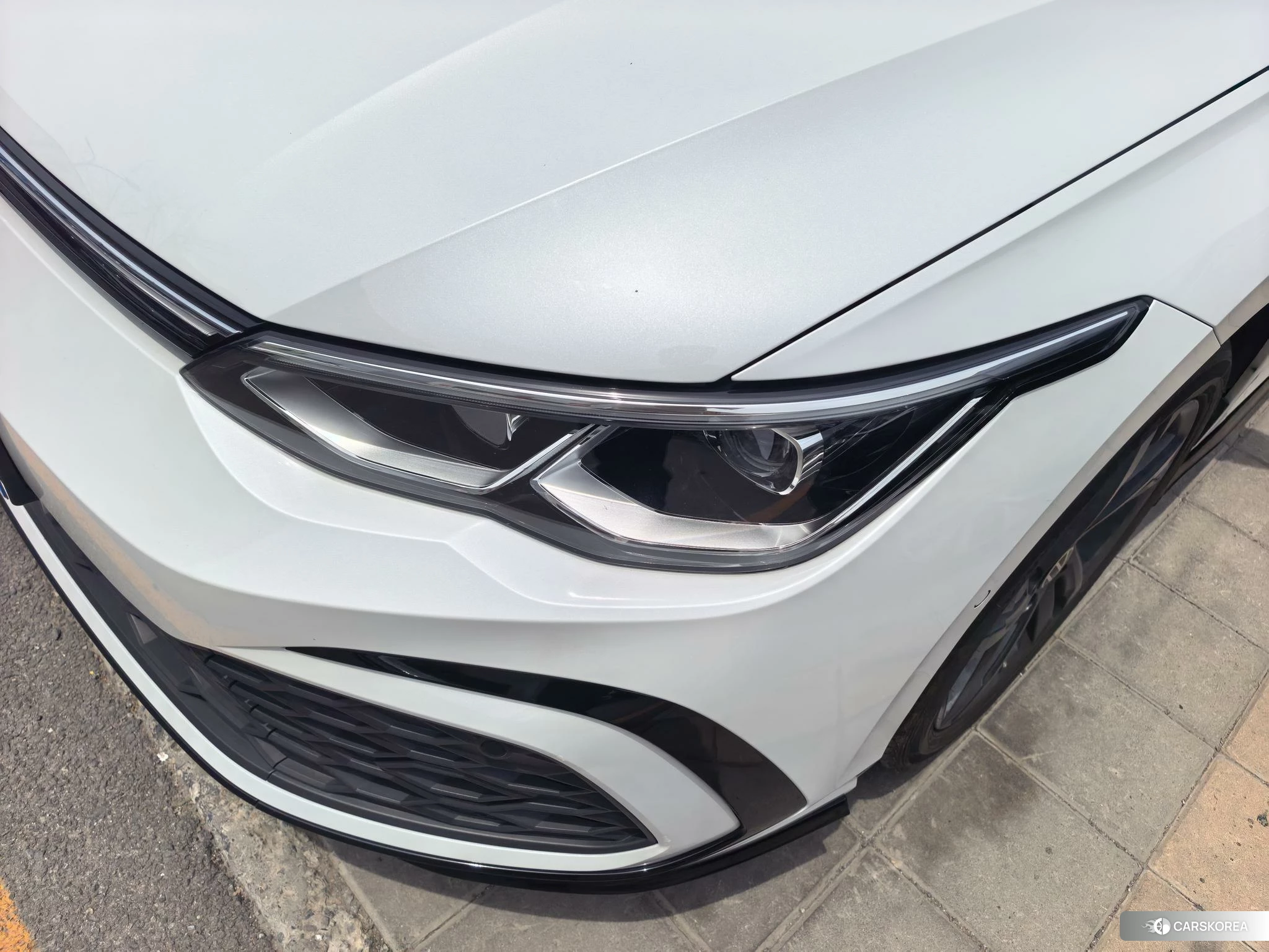 Volkswagen Golf 2023 Белый из Китая, фото 4