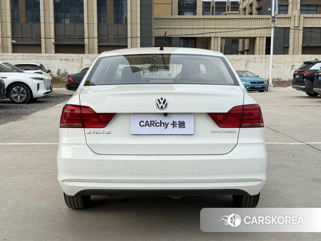 Volkswagen Santana 2021 Белый из Китая, фото 4