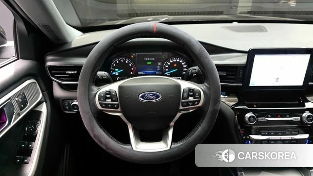 Ford Explorer 6th Generation 2022 Черный из Кореи, фото 4