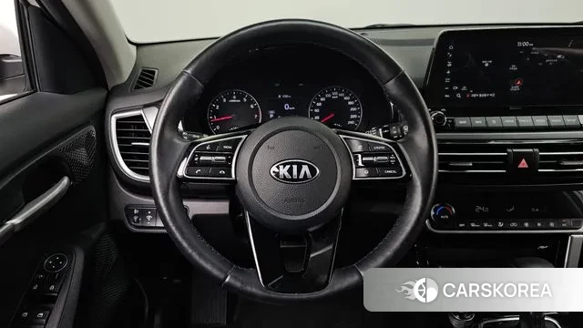 Kia Seltos 2021 Белый из Кореи, фото 4