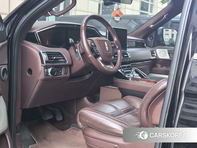 Lincoln Navigator 2022 Черный из Китая, фото 4