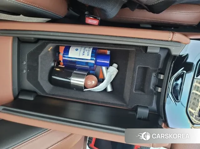 BMW 5 Series (G60) 2024 Черный из Кореи, фото 4