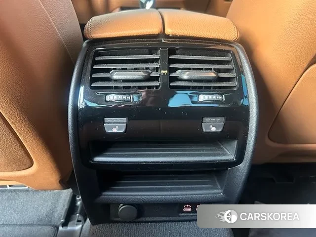 BMW 5 Series (G30) 2022 Белый из Кореи, фото 4