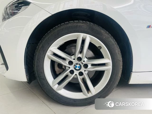 BMW 1 series 2020 Белый из Китая, фото 4