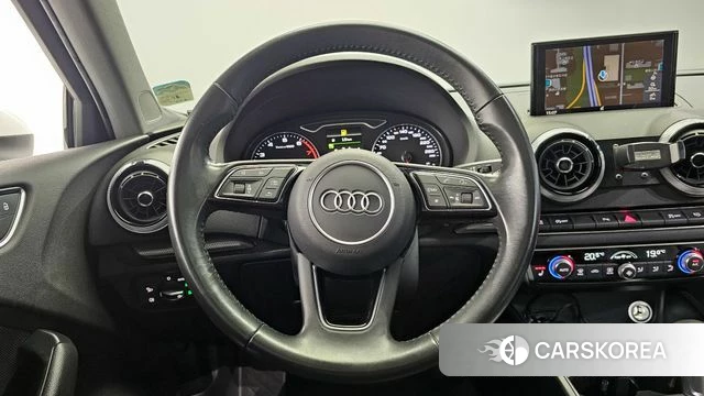 Audi New A3 2018 Белый из Кореи, фото 4