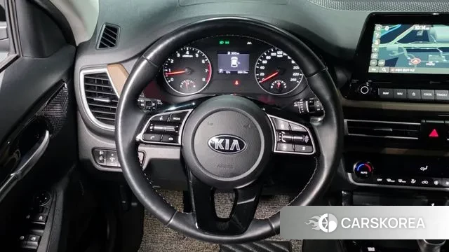 Kia Seltos 2021 Черный из Кореи, фото 4