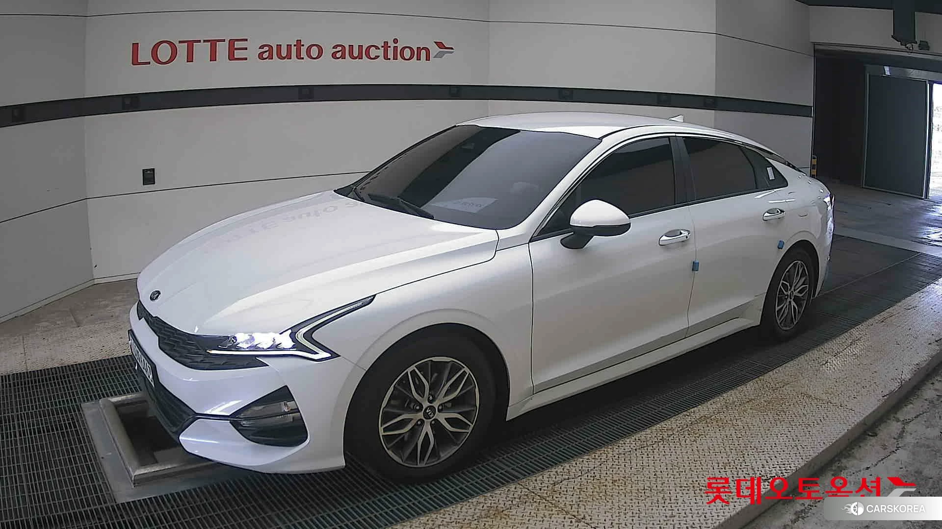 Kia K5 2021 Snow White Pearl (optional) из Кореи, фото 4