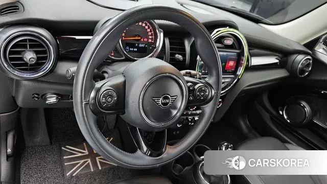 Mini Cooper id 2985965 из Кореи 4