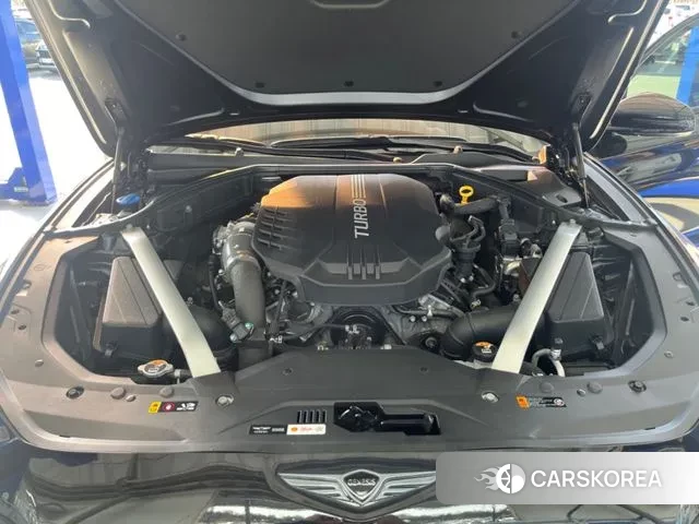 Genesis The New G70 2022 Черный из Кореи, фото 4