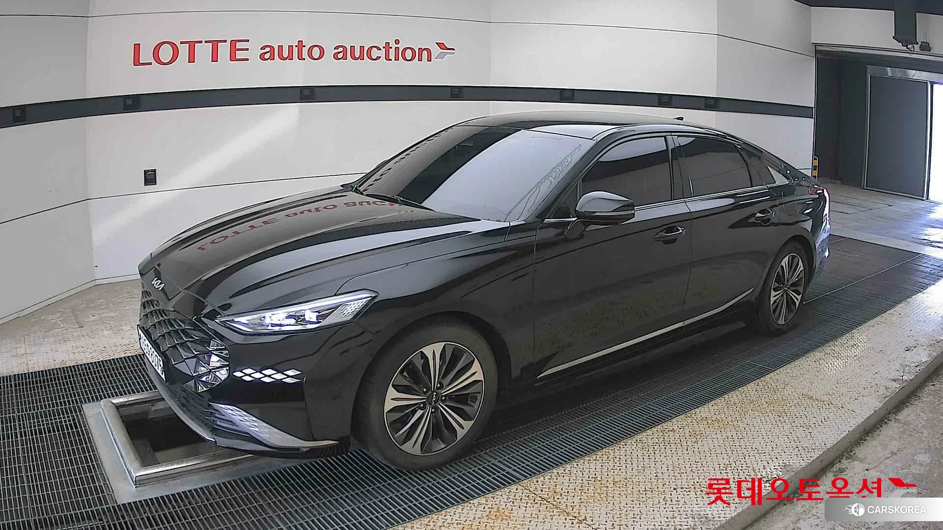 Kia K8 2022 Aurora Black Pearl из Кореи, фото 4