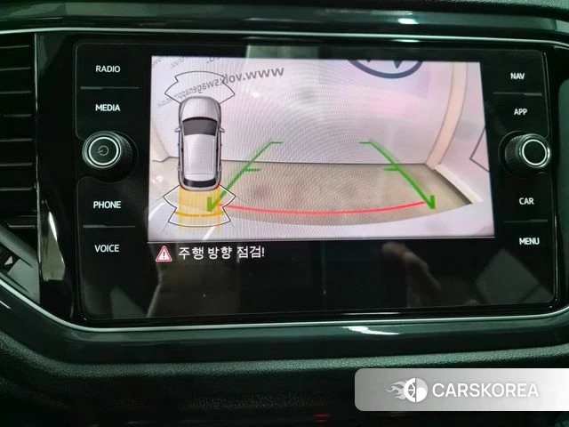 Volkswagen T-Roc 2021 Белый из Кореи, фото 4