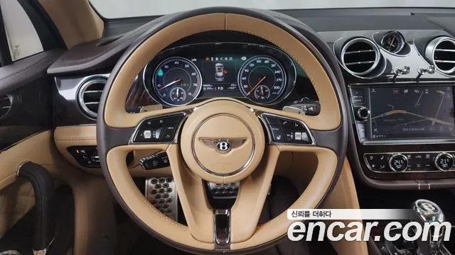 Bentley Bentayga 2018 Черный из Кореи, фото 4