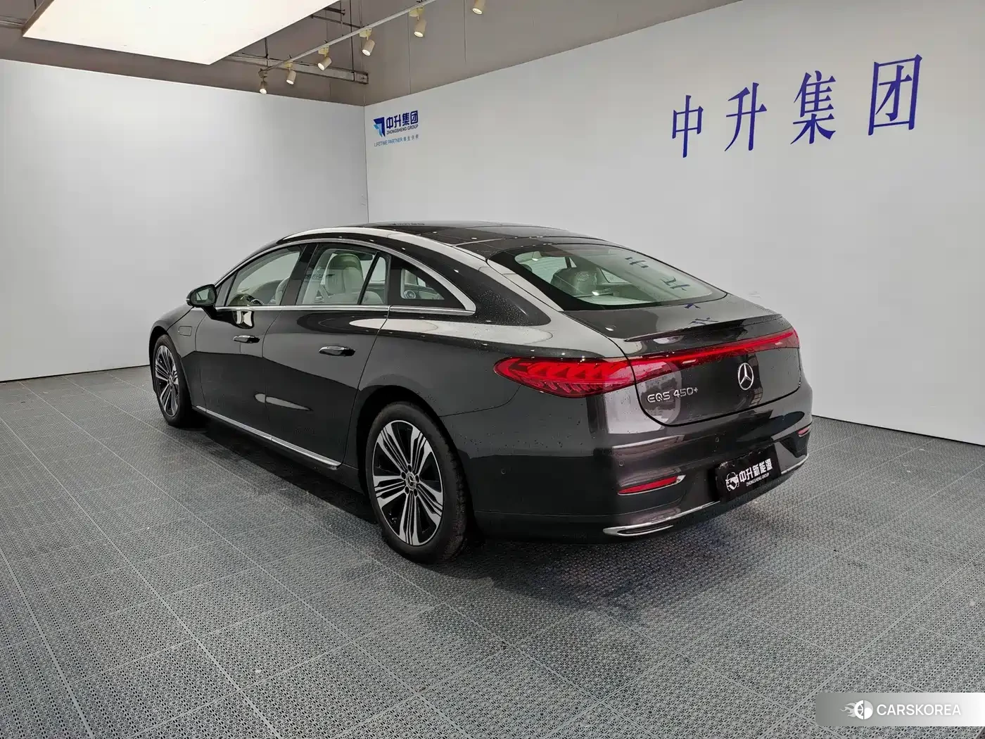 Mercedes-Benz EQS 2025 Silver/gray из Китая, фото 4