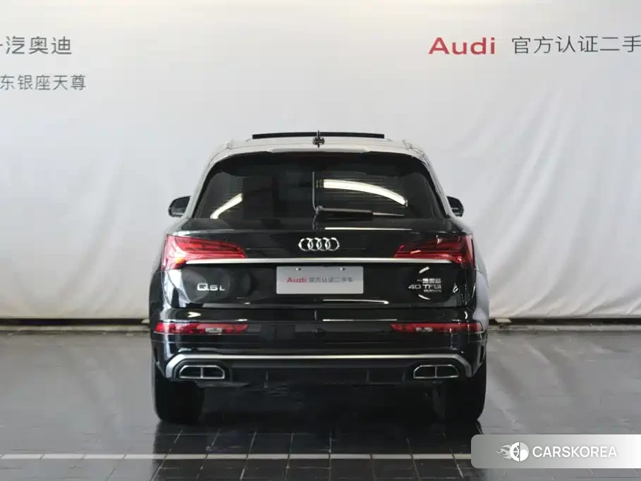 Audi Q5L 2025 Черный из Китая, фото 4