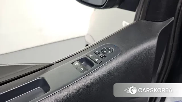 Hyundai Staria 2021 Серебристо-серый из Кореи, фото 4