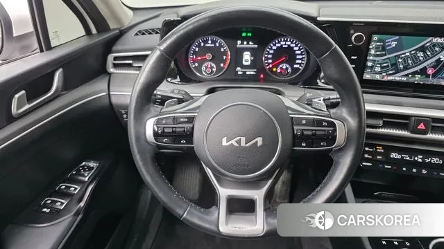 Kia K5 3rd generation 2022 Белый из Кореи, фото 4