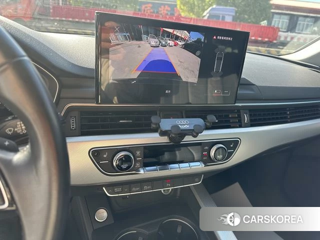 Audi A4 (import) 2022 Темно-серый из Китая, фото 4