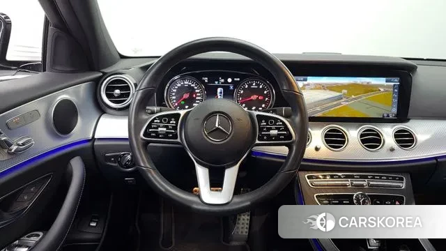 Mercedes-Benz E-Class W213 2019 Белый из Кореи, фото 4