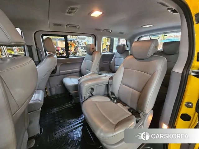 Hyundai The New Grand Starex 2019 Желтый из Кореи, фото 4