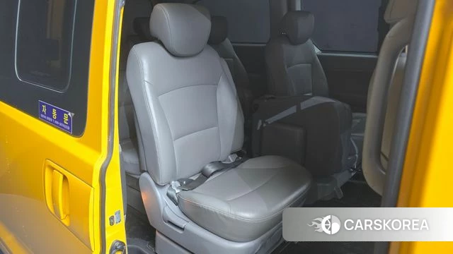 Hyundai The New Grand Starex 2019 Желтый из Кореи, фото 4