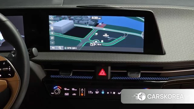 Kia EV6 2023 Черный из Кореи, фото 4