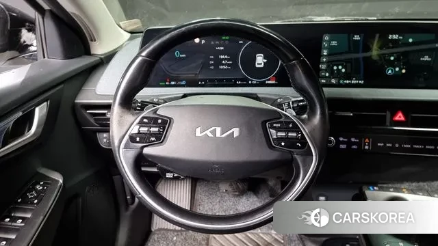 Kia EV6 2022 Жемчужный цвет из Кореи, фото 4