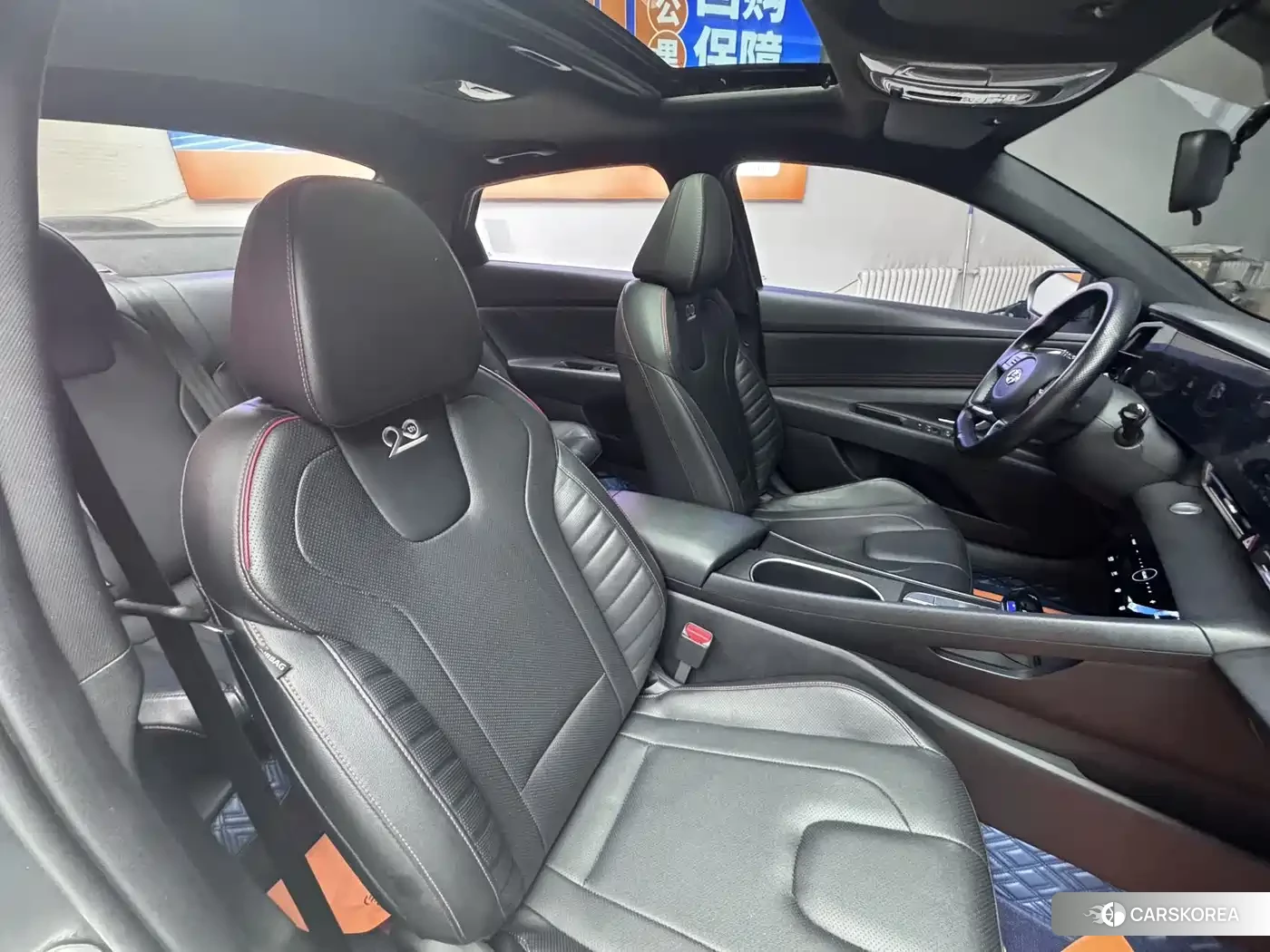 Hyundai Elantra 2022 Silver/gray из Китая, фото 4