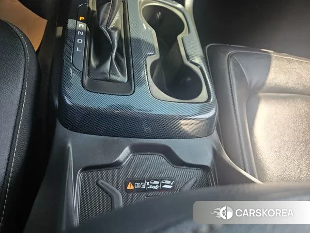 Chevrolet (GM Daewoo) Real New Colorado 2021 Красный из Кореи, фото 4