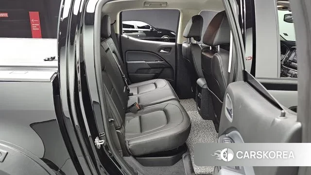 Chevrolet (GM Daewoo) Real New Colorado 2022 Черный из Кореи, фото 4