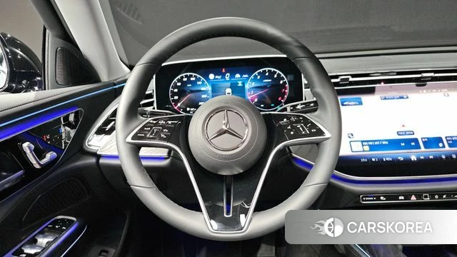 Mercedes-Benz E-Class W214 2025 Черный из Кореи, фото 4
