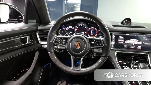 Porsche Panamera (971) 2020 Серебряный из Кореи, фото 4