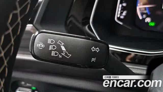 Volkswagen 7th Generation of Jetta 2023 Белый из Кореи, фото 4