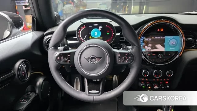 Mini Cooper S 2023 Белый из Кореи, фото 4