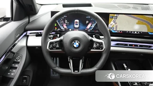 BMW 5 Series (G60) 2024 Белый из Кореи, фото 4