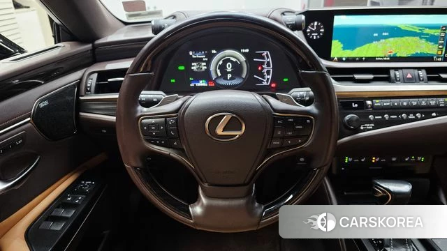 Lexus ES300h 7th generation 2019 Серый из Кореи, фото 4