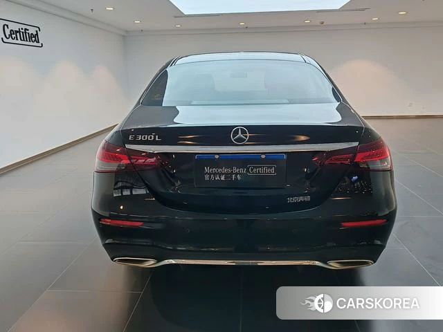 Mercedes-Benz E-class id 4209346 из Китая 4