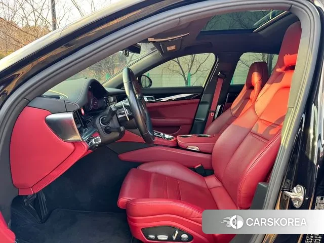 Porsche Panamera (971) 2021 Черный из Кореи, фото 4