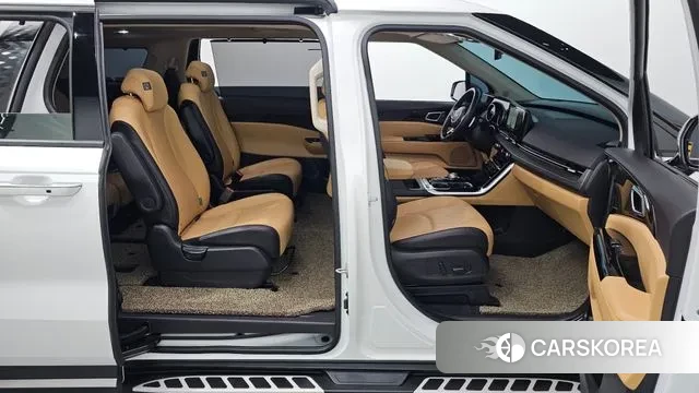 Kia Carnival 4th generation 2023 Белый из Кореи, фото 4