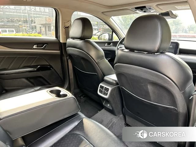Kia K5 2020 Черный из Китая, фото 4