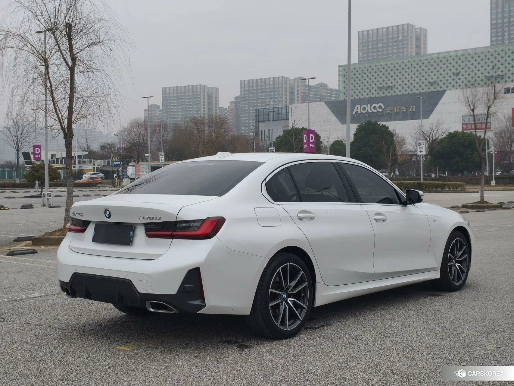 BMW 3 series 2022 Белый из Китая, фото 4